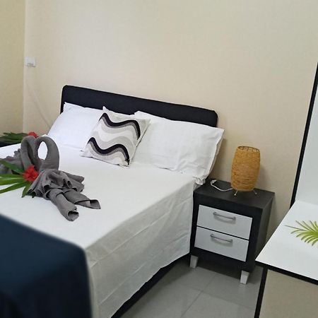 Singhs Elite Apartment นาดี ภายนอก รูปภาพ